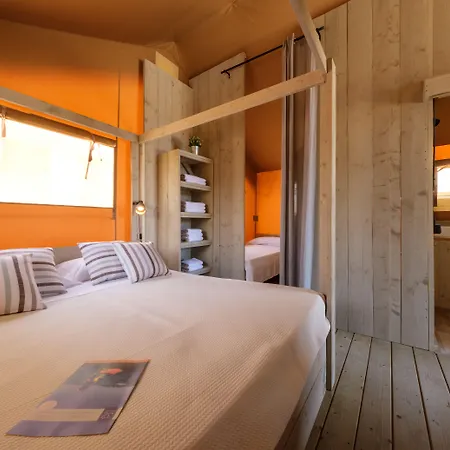Hotel And Vendrell Platja 3*